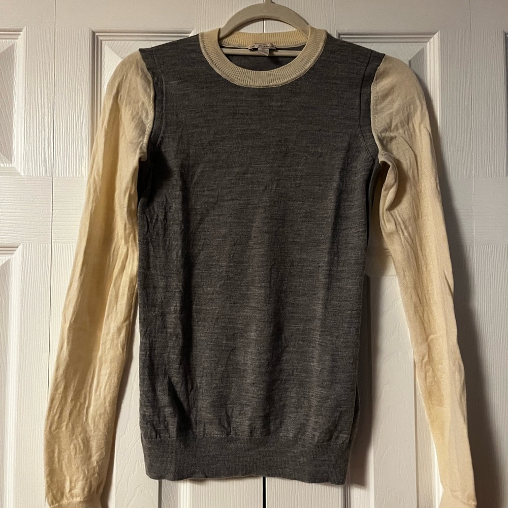 GAP Crewneck Fine Merino Wool Sweater in Gray and Cream